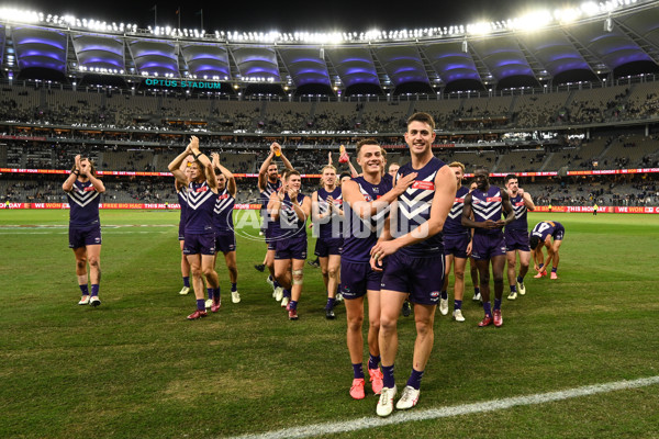 AFL 2024 Round 07 - Fremantle v Western Bulldogs - A-48240868