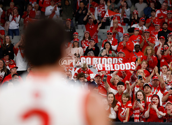 AFL 2024 Round 07 - Hawthorn v Sydney - A-48263873