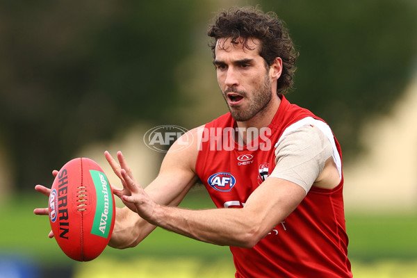 AFL 2024 Training - St Kilda 300424 - A-48276680