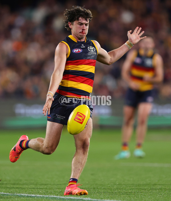 AFL 2024 Round 08 - Adelaide v Port Adelaide - A-48658884