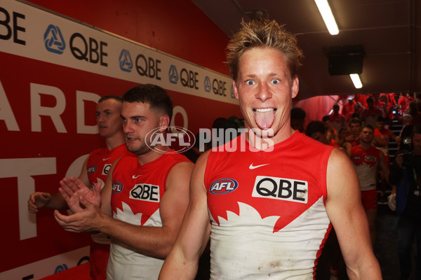 AFL 2024 Round 08 - Sydney v GWS - A-48720888