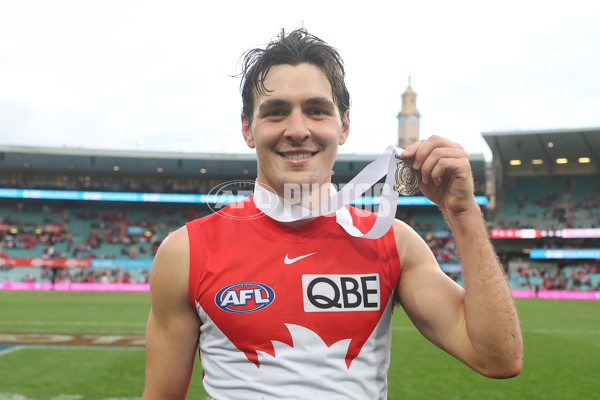 AFL 2024 Round 08 - Sydney v GWS - A-48721023