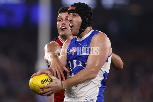 AFL 2024 Round 08 - St Kilda v North Melbourne - A-48724192