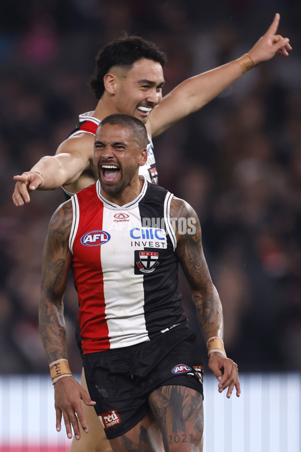 AFL 2024 Round 08 - St Kilda v North Melbourne - A-48726847