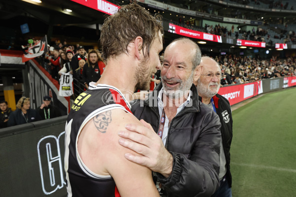 AFL 2024 Round 08 - St Kilda v North Melbourne - A-48733114