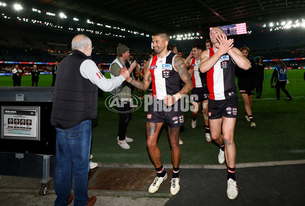 AFL 2024 Round 08 - St Kilda v North Melbourne - A-48733701