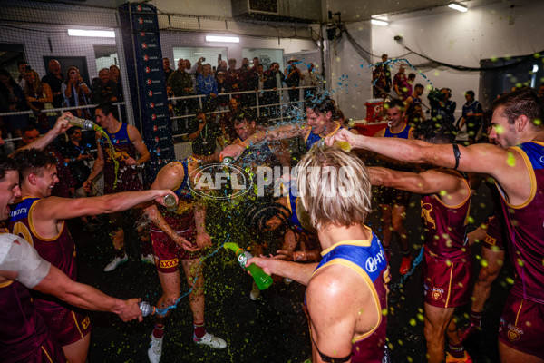 AFL 2024 Round 08 - Brisbane v Gold Coast - A-48787471