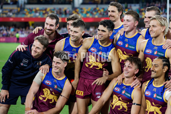 AFL 2024 Round 08 - Brisbane v Gold Coast - A-48788564