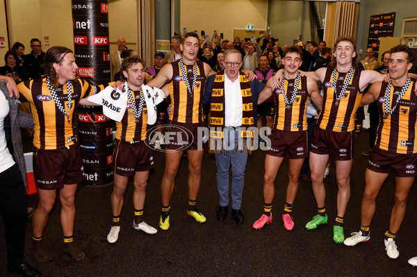 AFL 2024 Round 09 - Hawthorn v St Kilda - A-49112405