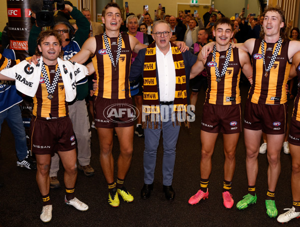 AFL 2024 Round 09 - Hawthorn v St Kilda - A-49112408