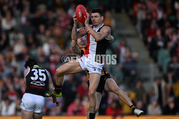 AFL 2024 Round 09 - Hawthorn v St Kilda - A-49115217