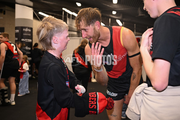 AFL 2024 Round 09 - Essendon v GWS - A-49127961