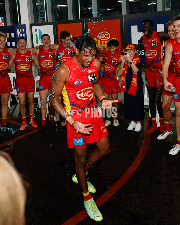 AFL 2024 Round 09 - Gold Coast v North Melbourne - A-49139289