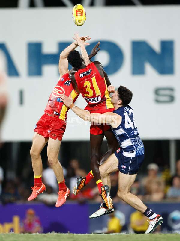 AFL 2024 Round 10 - Gold Coast v Geelong - A-49417303