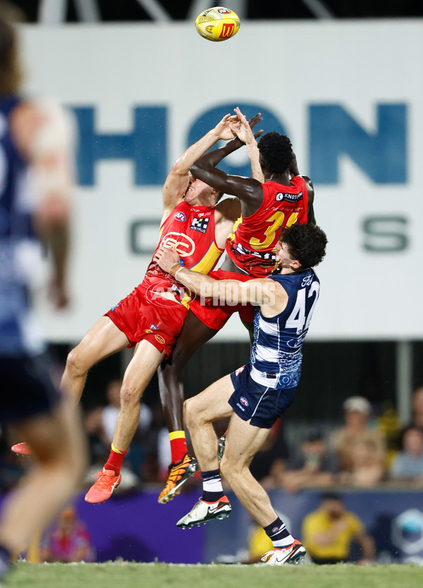 AFL 2024 Round 10 - Gold Coast v Geelong - A-49417308