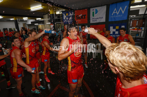 AFL 2024 Round 10 - Gold Coast v Geelong - A-49420620