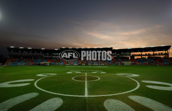 AFL 2024 Round 10 - Gold Coast v Geelong - A-49425375