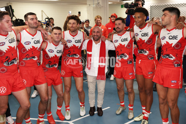 AFL 2024 Round 10 - Sydney v Carlton - A-49452241