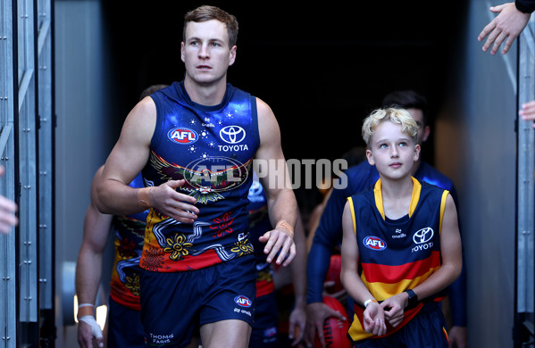 AFL 2024 Round 10 - Collingwood v Kuwarna - A-49454759