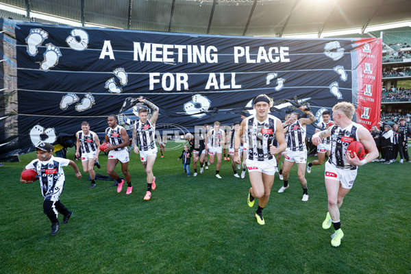 AFL 2024 Round 10 - Collingwood v Kuwarna - A-49454804