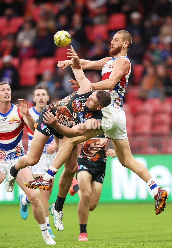 AFL 2024 Round 10 - GWS v Western Bulldogs - A-49462873