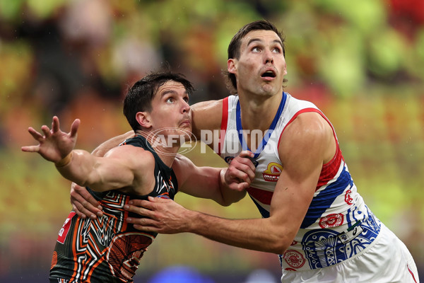 AFL 2024 Round 10 - GWS v Western Bulldogs - A-49462884