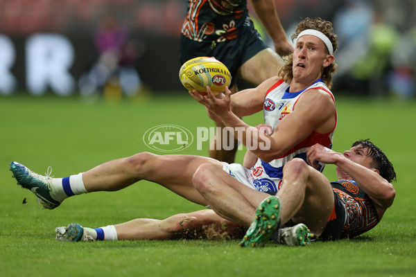 AFL 2024 Round 10 - GWS v Western Bulldogs - A-49463066