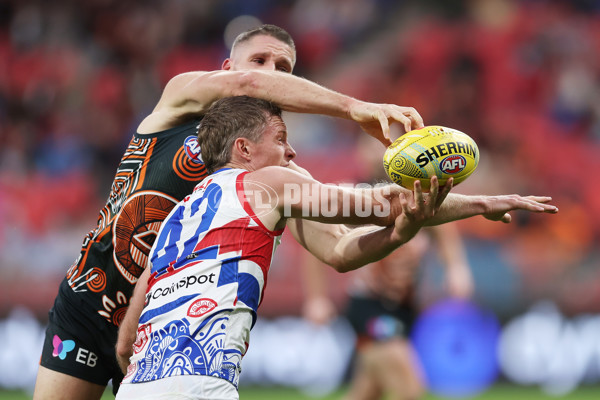 AFL 2024 Round 10 - GWS v Western Bulldogs - A-49463077