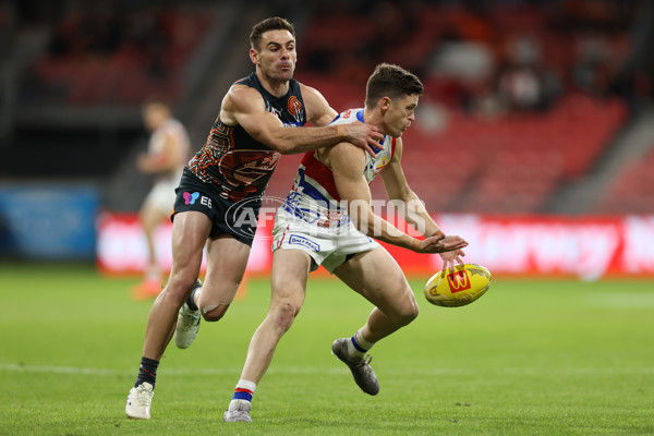 AFL 2024 Round 10 - GWS v Western Bulldogs - A-49463114