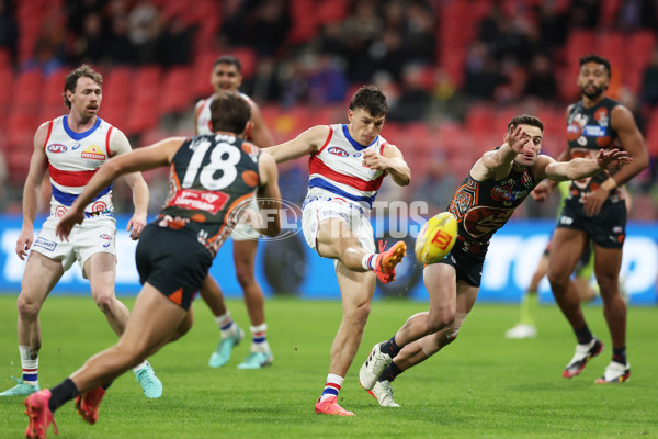 AFL 2024 Round 10 - GWS v Western Bulldogs - A-49465463