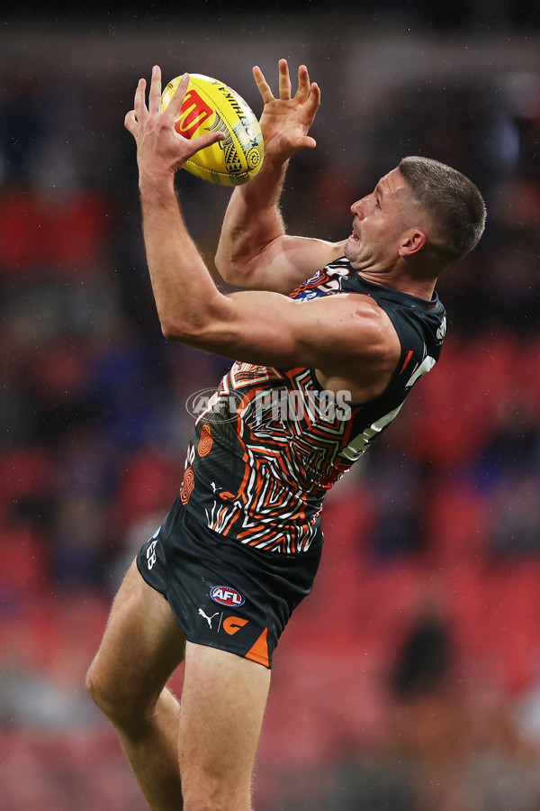 AFL 2024 Round 10 - GWS v Western Bulldogs - A-49465539