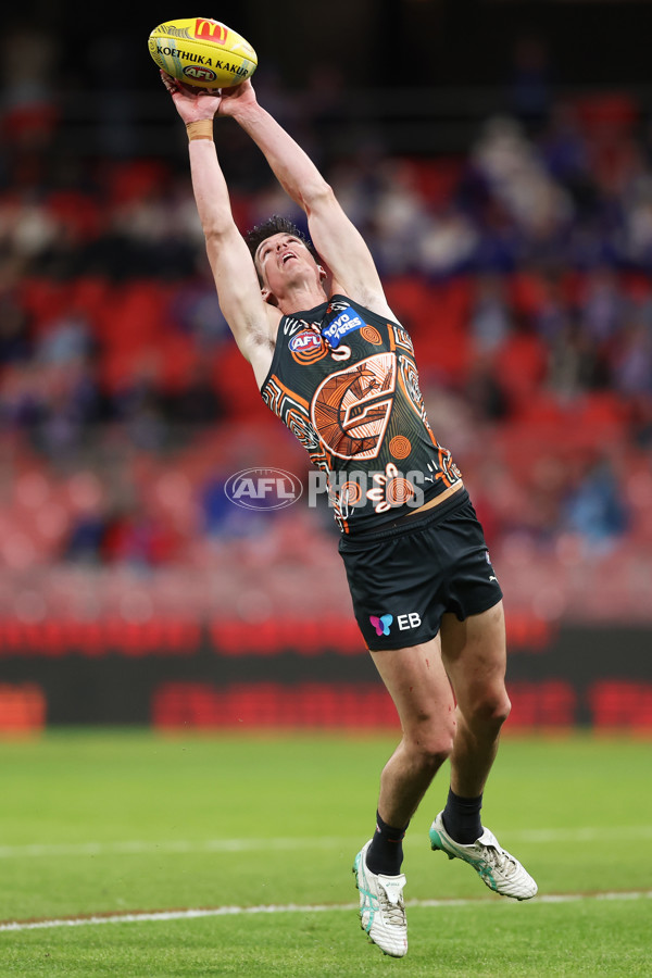 AFL 2024 Round 10 - GWS v Western Bulldogs - A-49465792