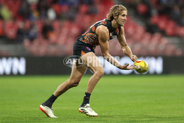 AFL 2024 Round 10 - GWS v Western Bulldogs - A-49465813