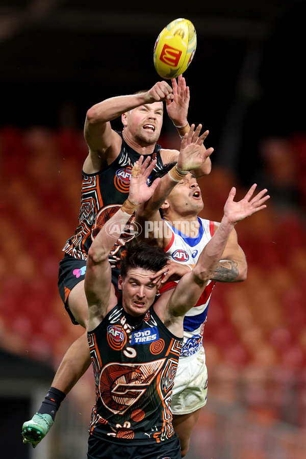 AFL 2024 Round 10 - GWS v Western Bulldogs - A-49465846