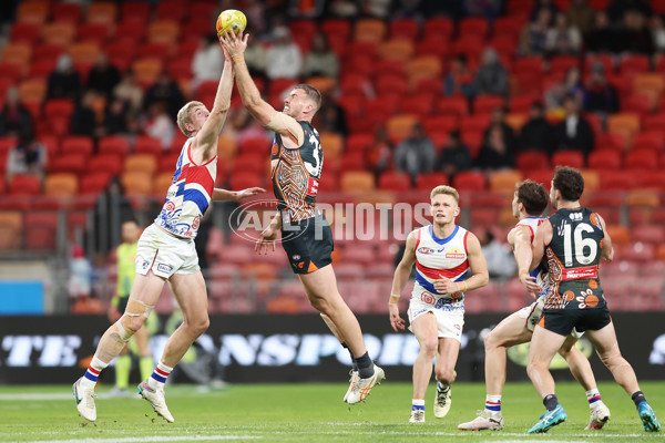 AFL 2024 Round 10 - GWS v Western Bulldogs - A-49471549