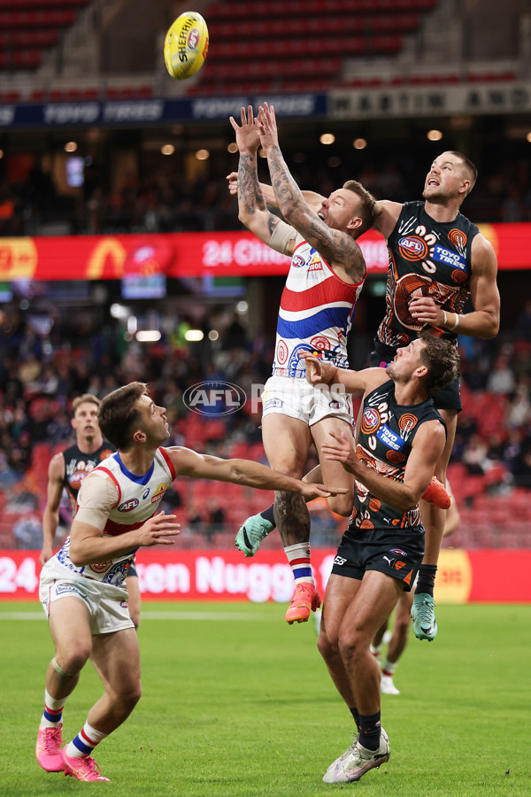 AFL 2024 Round 10 - GWS v Western Bulldogs - A-49481801