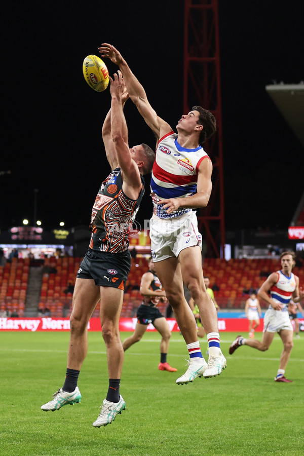 AFL 2024 Round 10 - GWS v Western Bulldogs - A-49484761