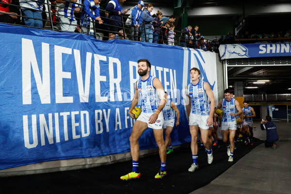 AFL 2024 Round 10 - Essendon v North Melbourne - A-49499990
