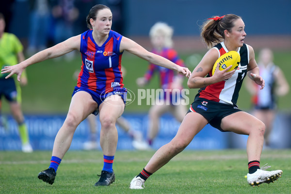 VFLW 2024 Round 09 - Southern Saints v Port Melbourne - A-49502535