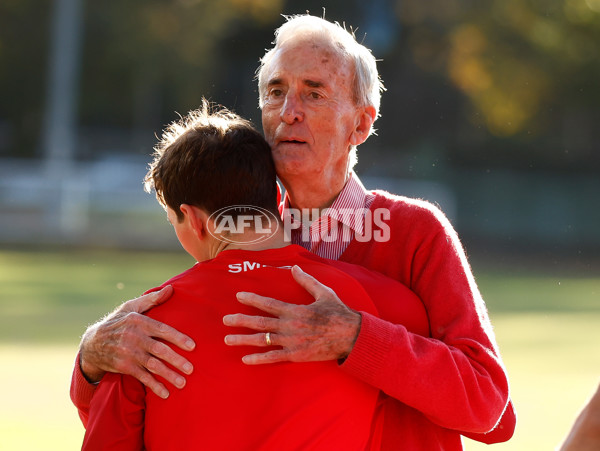 AFL 2024 Training - Sydney 220524 - A-49605982