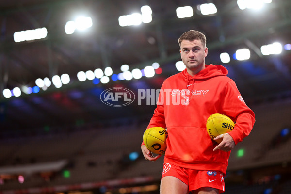 AFL 2024 Round 11 - Western Bulldogs v Sydney - A-49607860