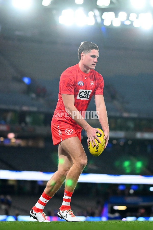 AFL 2024 Round 11 - Western Bulldogs v Sydney - A-49608161