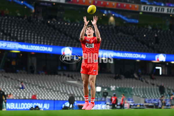 AFL 2024 Round 11 - Western Bulldogs v Sydney - A-49613329
