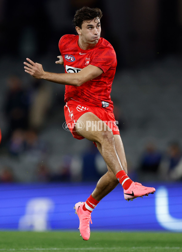 AFL 2024 Round 11 - Western Bulldogs v Sydney - A-49613335