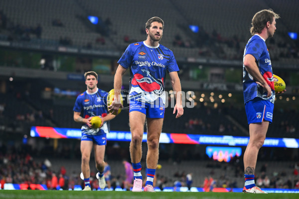 AFL 2024 Round 11 - Western Bulldogs v Sydney - A-49613562