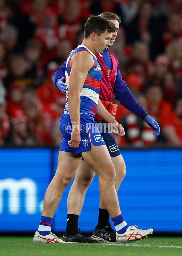 AFL 2024 Round 11 - Western Bulldogs v Sydney - A-49613602