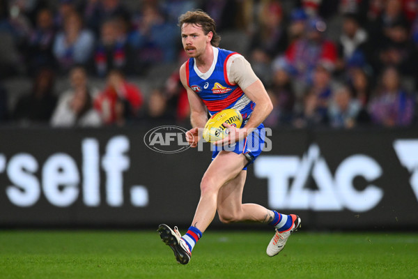 AFL 2024 Round 11 - Western Bulldogs v Sydney - A-49616278