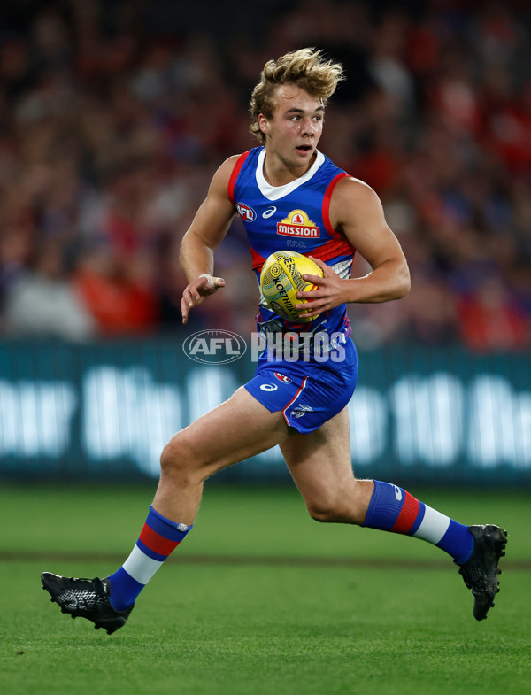 AFL 2024 Round 11 - Western Bulldogs v Sydney - A-49616865