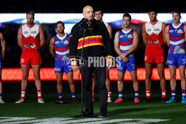 AFL 2024 Round 11 - Western Bulldogs v Sydney - A-49616879