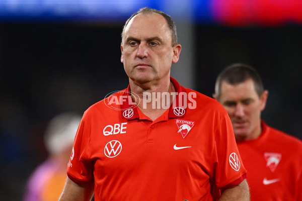 AFL 2024 Round 11 - Western Bulldogs v Sydney - A-49616939